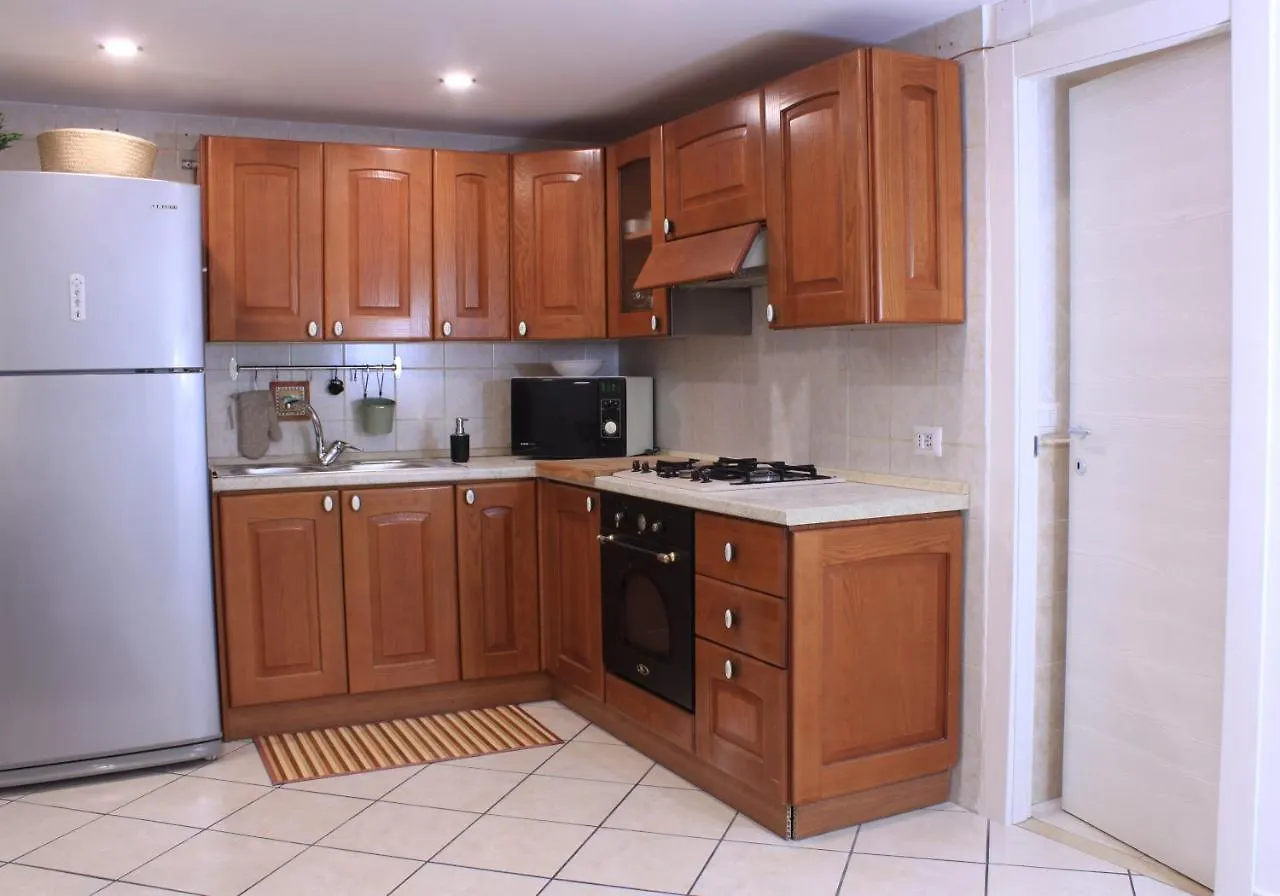 A Casa E Cardetella Apartment Naples