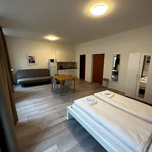 hitrental-seefeld-kreuzstrasse-apartments.hotelsbaselswitzerland.com/