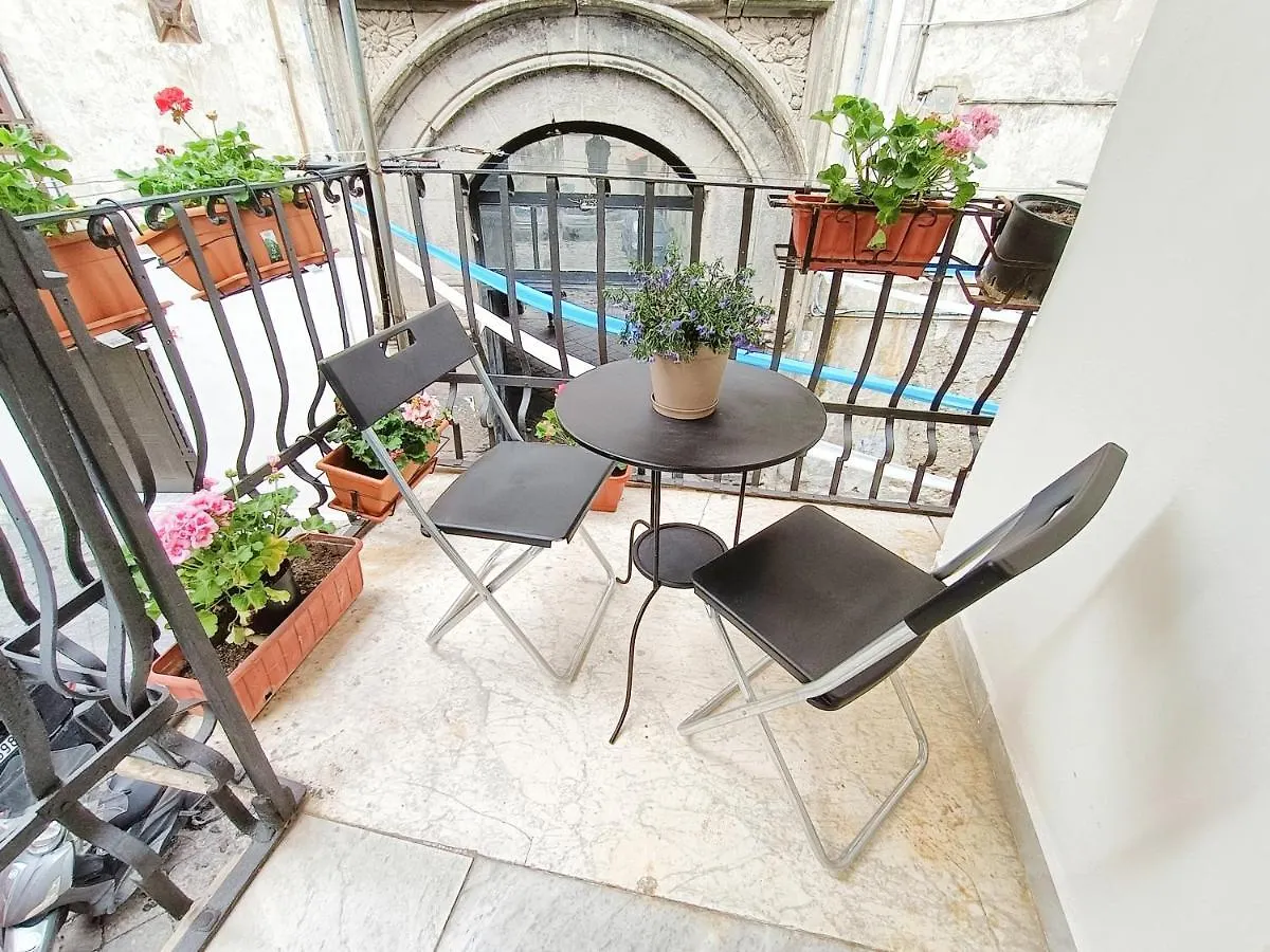 A Casa E Cardetella Apartment Naples Italy